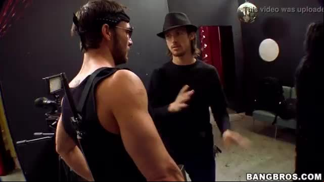 Bangbros invades the movies on fuckteam 5! (bbw9630)