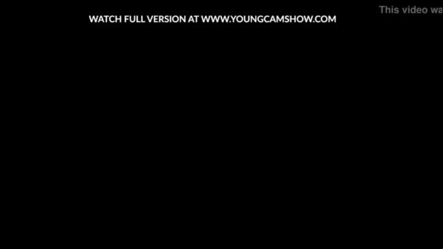 Webcam teen girl with tight pussy riding on small dildo